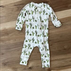 Cactus Print White and Green Convertible Footies 100% Cotton